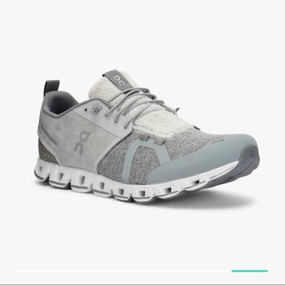 On Running Shoes - On Cloud Cloudterry Sneaker